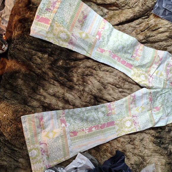 Jessica Simpson Daisy Flare Floral Jeans - Picture 3 of 8